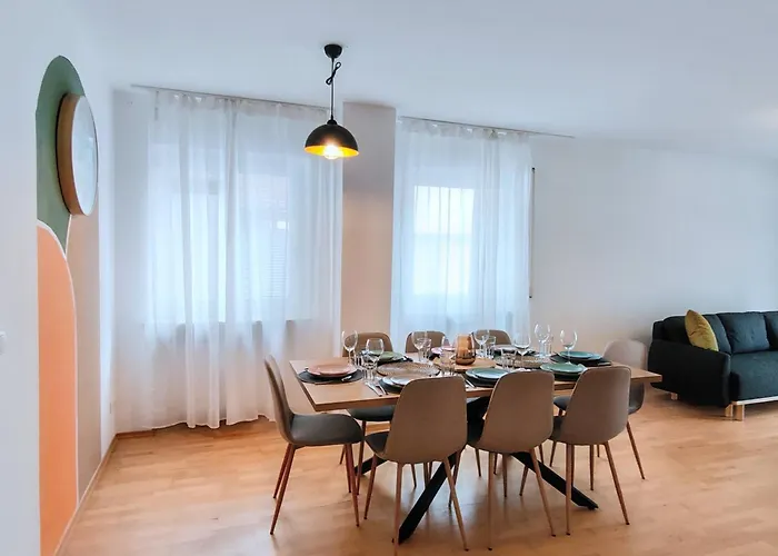 Three River Oasis Apartament