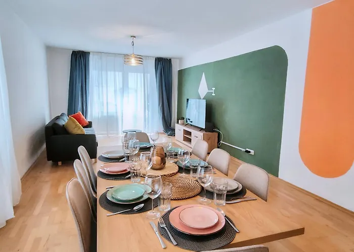 Three River Oasis Apartament *